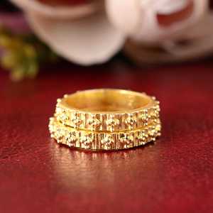 Anillo minimalista de latón con textura de cuentas, chapado en oro de 18k, anillo de banda al por mayor para mujer - Product Image 3
