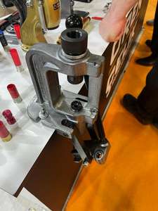 OREN CELIK Prensa de Recarga Duradera para Metal Blando 6X Soportes y Accesorios para Mira Modelo ORM100 para Caza y Tiro - Product Image 5