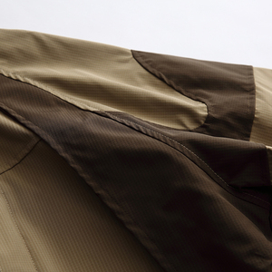 Veste coupe-vent à capuche unisexe imperméable respirante pour la course à pied en plein air entraînement design softshell conçue pour les vêtements actifs toutes saisons - Product Image 6