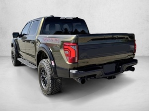 F-150 Raptor 4WD 2025 d'occasion, boîte 5.5 SuperCrew, plusieurs options disponibles - Product Image 6