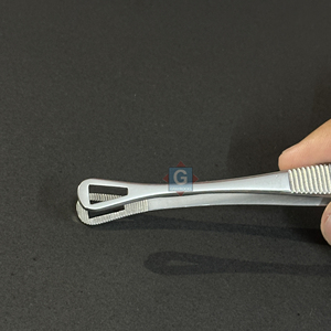 Pince à épiler fendue Pennington standard outil de perçage corporel polyvalent avec matériau en acier durable coulissant à verrouillage facile - Product Image 3