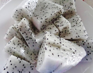 Fruta del Dragón Roja Congelada IQF de Grado de Exportación VDELTA de Vietnam |   Directo de Fábrica - Product Image 4