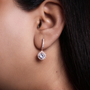 Boucles d'oreilles clous halo en or rose, bijoux en argent sterling 925 pour femmes et filles, à porter lors de mariages et de fêtes - Product Image 3