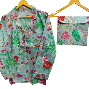 Conjuntos de pijama de tres piezas Conjuntos de pijama con estampado de pájaros de algodón puro Ropa de dormir Pijama con botones para mujer - Product Image 2