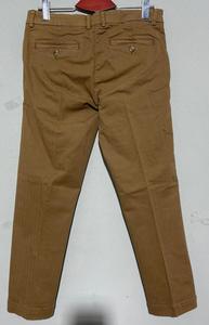 Pantalones informales chinos de marca personalizada con patrón recto de corte regular para hombre - Product Image 3