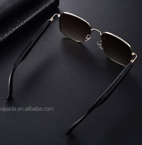 แว่นตาอัจฉริยะบลูทูธสำหรับฟังเพลงและคุยโทรศัพท์ป้องกันรังสี UV400ไล่ระดับสี - Product Image 4