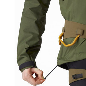 Chaqueta Softshell Impermeable y Transpirable para Hombre y Mujer |   Chaqueta de Senderismo y Camping con Capucha Cortavientos |   Parte Delantera Ligera para Invierno - Product Image 5