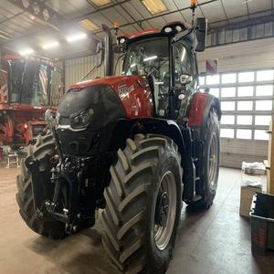 Obtenga Case IH Optum 270 CVXDrive Tractor Compre calidad premium Entrega rápida para una máxima productividad y rendimiento agrícola - Product Image 3