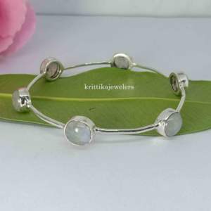 กำไลหินหกชิ้นสำหรับผู้หญิงสีเงินสเตอร์ลิง925พร้อมส่งกำไลข้อมือสวยๆสีฟ้าธรรมชาติพร้อมไฟมูนสโตน - Product Image 2