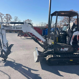 Cabine fermée de mini excavatrice BOB E26 de haute qualité avec le prix emblématique hydraulique auxiliaire d'excavatrice de chenille poids d'opération de 3 tonnes - Product Image 4