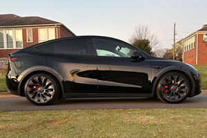 Tesla Model Y Performance 2021 Impecable - Product Image 4