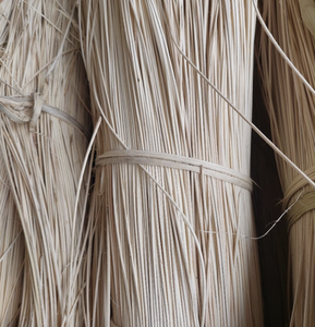 Núcleo de ratán vietnamita seleccionado para artesanos de muebles que buscan un material de tejido resistente para sillas, paneles y creaciones decorativas - Product Image 4