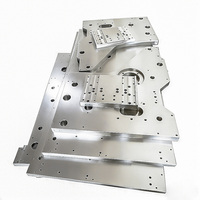 Plaques de base et composants structurels de précision en acier inoxydable et aluminium usinés par CNC et usinés par électroérosion à fil