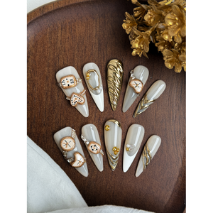 Uñas Postizas de Estilo Clásico, Elegantes y Duraderas - Product Image 1