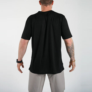 เสื้อยืดคอกลมสีดำคุณภาพสูง พิมพ์โลโก้ได้ 95% ผ้าฝ้าย 5% ผ้าสแปนเด็กซ์ เหมาะสำหรับออกกำลังกาย ฟิตเนส เทรนนิ่ง เสื้อยืดเปล่าสำหรับผู้ชาย - Product Image 3