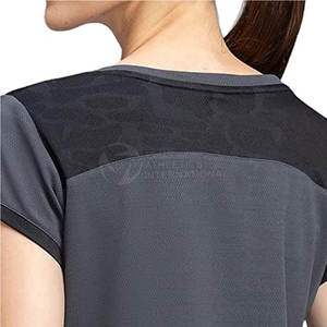 Haute qualité 2025 dernière conception femmes t-shirts surdimensionné personnalisé imprimé femmes t-shirt à vendre à bas prix - Product Image 5