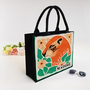 กระเป๋าถือทำมือประดับลูกปัดแก้วหลากสีจาก MS Handicraft พร้อมหูหิ้ว กระเป๋าถือลำลองสไตล์อินเดีย ทรงบาแกตต์ - Product Image 2