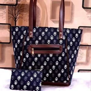 Sac à main pour femme, design traditionnel, meilleur design, sac à main pour maman, nouveau modèle 2025, sac à main imprimé tendance, produit en gros, fait main, personnalisé - Product Image 1