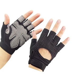 Venta al por mayor de guantes de gimnasio de medio dedo para hombres y mujeres de neopreno entrenamiento guantes de entrenamiento logotipo personalizado levantamiento de pesas Fitness ajustable - Product Image 1