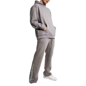 Sudadera con Capucha y Pantalones Deportivos de Algodón 100% Transpirable con Diseño de Logotipo Personalizado para Hombre - Product Image 1