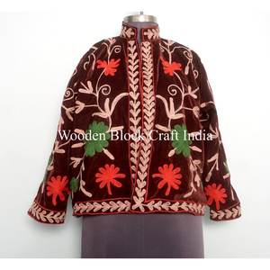 เสื้อแจ็คเก็ตกำมะหยี่สวยงามสำหรับผู้หญิง ลายปักดอกไม้  แจ็คเก็ตซูซานีสำหรับสาวๆ ใส่ไปงานปาร์ตี้ - Product Image 4