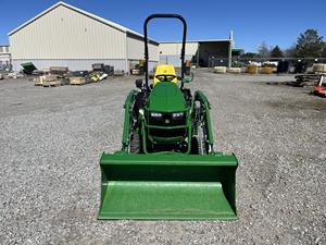 Tractor agrícola compacto Johnn Dee.ree 1025R 4WD 90HP con caja de cambios de motor y bomba-Duradero eficiente de alta calidad - Product Image 6