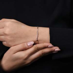 กำไลข้อมือเพชรทรงเหลี่ยมมรกต เพชรเลี้ยงในห้องปฏิบัติการ เงินสเตอร์ลิงและทอง 2.13 กะรัต สี EF ความสะอาดระดับ VS สีเหลือง ขาว ชมพู - Product Image 2