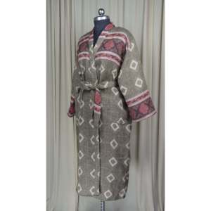 Cárdigan de Invierno para Mujer de Mezcla de Lana de Yak, Acogedor, con Estampado de Diamantes, Marrón, Estilo Loungewear, con Bolsillos, Kimono Original Marrón, Bata de Casa Tejida ODM - Product Image 6