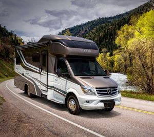 Des économies incroyables sur les modèles de classe A et C de camping-cars Tiffin à vendre Prix inégalé sur les camping-cars haut de gamme Agissez rapidement pour la meilleure offre - Product Image 4