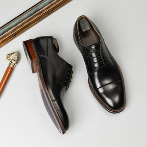 Chaussures mocassins en cuir de veau avec détails cousus à la main et soutien de la voûte plantaire, chaussures de ville pour hommes - Product Image 3