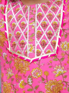 Pure Cotton Girls Traditional Kurti Pant Set with Lace Floral Print Weaving Comfortable Ethnic Wear for Party & Festival Events - Product Image 4