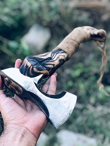 SCL : Hache de combat viking, design authentique Tomahawk, lame en acier au carbone, manche en bois, pour fendre le bois, artisanale, pour reconstitutions historiques - Product Image 5