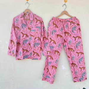 Hecho a mano 100% algodón estampado Floral lujo elegante Casual mujer Pijamas suave transpirable popelina para verano otoño primavera - Product Image 1