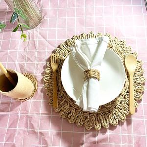 Rond de serviette en jacinthe d'eau tissé Rustique Boho Rond de serviette en osier Couleur naturelle pour votre décor de table à manger - Product Image 4
