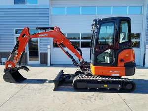 2025 Mini pelle KX033-4 Kubota - Product Image 2