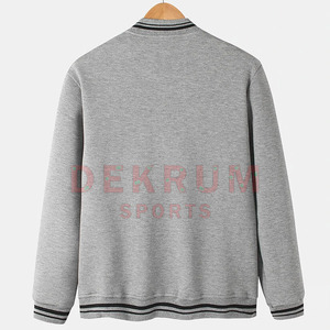 เสื้อแจ็คเก็ต Letterman คุณภาพสูงสำหรับผู้ชาย ดีไซน์หน้าตัวเสื้อโดดเด่น คอตั้ง ระบายอากาศได้ดี เป็นมิตรกับสิ่งแวดล้อม เหมาะสำหรับฤดูหนาว สามารถปรับแต่งได้ - Product Image 6