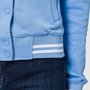 Vente en gros Nouveau Fabricant OEM Écussons de broderie en chenille de haute qualité Baseball Logo personnalisé Veste universitaire courte pour femmes - Product Image 4