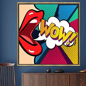 Superbe toile Pop Art : Impression de lèvres 'WOW' style graffiti urbain, TOILE ENCARTÉCHÉE DORÉE - Product Image 1