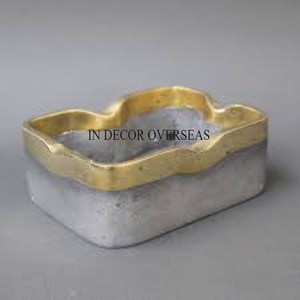 Cenicero de cigarrillos y cigarros HECHO DE Metal de calidad superior más vendido de diseñador único más elegante para bar y restaurante de la India - Product Image 2