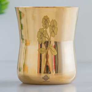 Vajilla de Vidrio y Latón Puro con Diseño Curvo Grabado con Láser, Artículo Promocional - Product Image 1