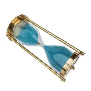Minuterie sablier vintage en laiton avec décor d'horloge de sable nautique bleu sable - Product Image 2