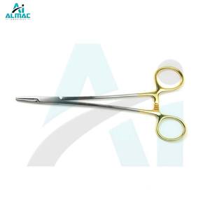 Soporte de aguja ALMAC Lawrance para profesionales médicos que proporciona un agarre controlado para un rendimiento de sutura seguro y eficiente - Product Image 4