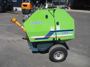 เครื่องอัดก้อนกลมขนาดเล็กเครื่องอัดฟางแบบน้ำหนักสีสินค้าไฟฟ้าขนาดเล็ก - Product Image 3