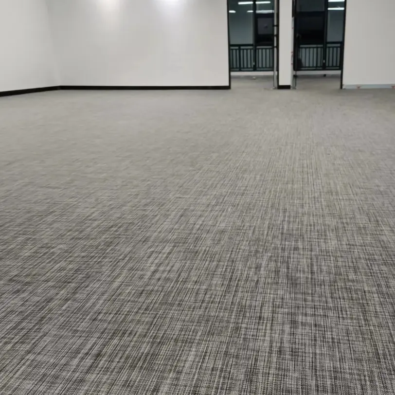 Karpet Jacquard murah komersial gulungan lantai PVC tenun ubin lantai vinil dengan permukaan bertekstur PVC