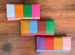 หนังรีไซเคิลสไตล์แฮนด์เมดที่ไม่ซ้ํากันที่มีสีสันคลัทช์ผู้หญิงหลายสีร้อนขายกระเป๋ากระเป๋าสตางค์หนังรีไซเคิลที่สวยงาม - Product Image 2