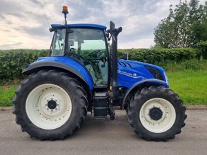 Tracteur neuf et Hollandd T5.120 d'occasion en gros à vendre - Product Image 2