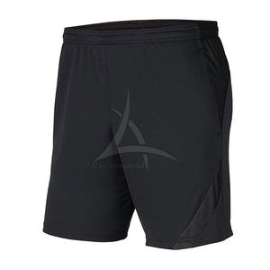 กางเกงขาสั้นฟุตบอลชายพร้อมดีไซน์สั่งทำพิเศษ คุณภาพสูง น้ำหนักเบา ระบายอากาศได้ดี ผลิตจากโพลีเอสเตอร์ 100% สำหรับการแข่งขัน - Product Image 5