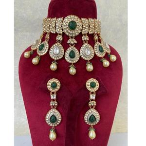 Conjunto de collar de novia con acabado dorado antiguo, collar de diseñador Kundan para mujeres y niñas para compromiso de boda - Product Image 1