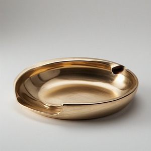 Cenicero de Cigarros de Latón Antiguo con Patrón Hecho a Mano, Acabado Suave y Duradero para Decoración de Interiores de Hogar Moderno - Product Image 2