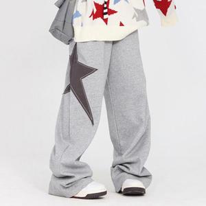 Pantalones Deportivos de Moda Urbana, Color Personalizable, Corte Regular, Transpirables, con Cordón Ajustable y Estampado de Estrella Personalizado para Mujer - Product Image 2